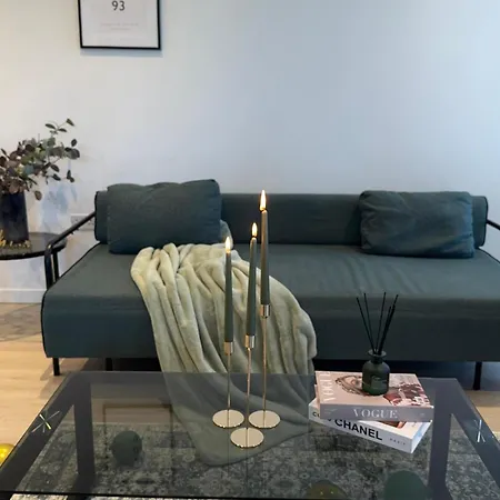 Luxury Entire 1 Bed Flat, Excel, City Airport, Custom House